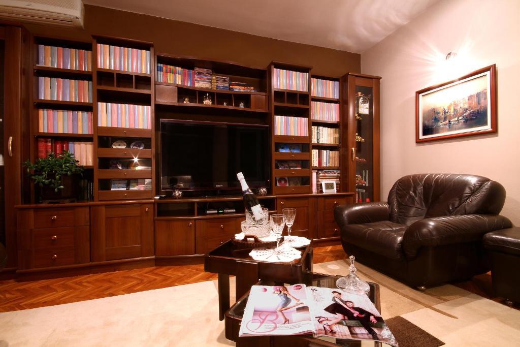 Apartments Vila Galileo Budva Room photo